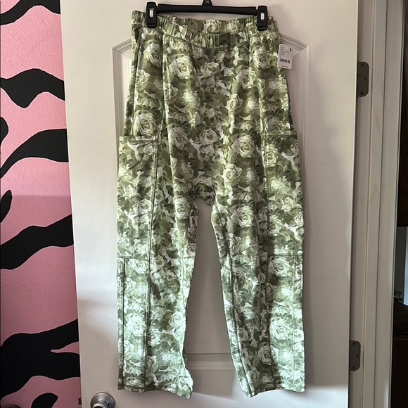 Free People sweats - Picture 2 of 8